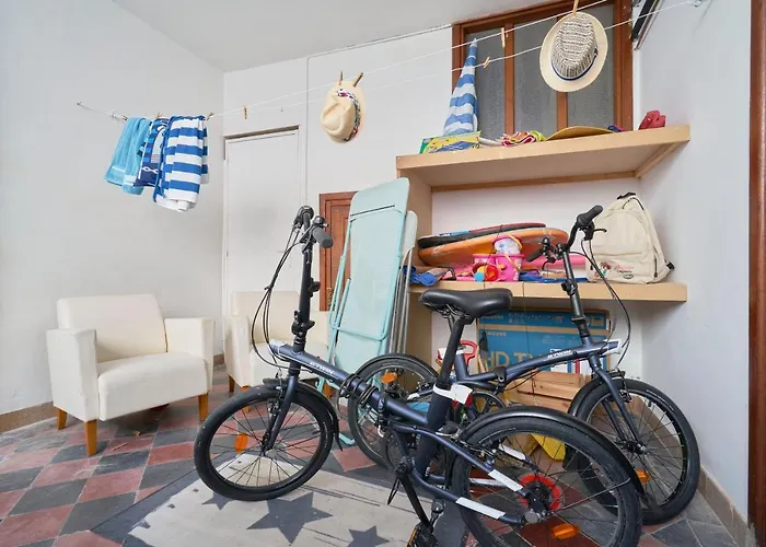 Superbe Appartement, Balcon Vue Mer, 3 Chambres!