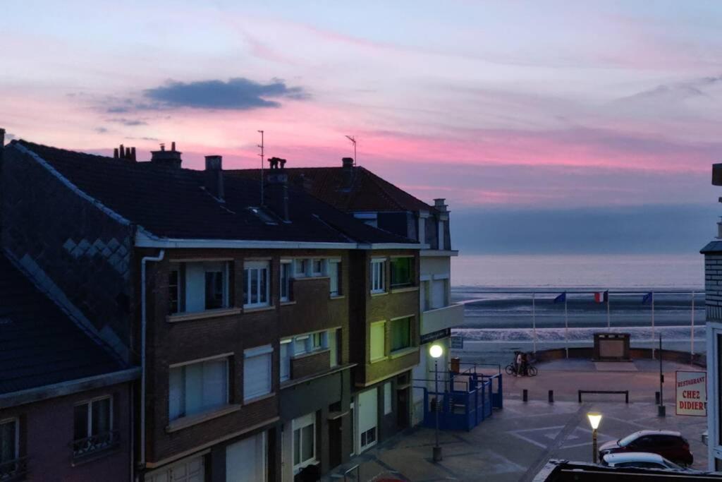 Superbe Appartement, Balcon Vue Mer, 3 Chambres! Apartment *