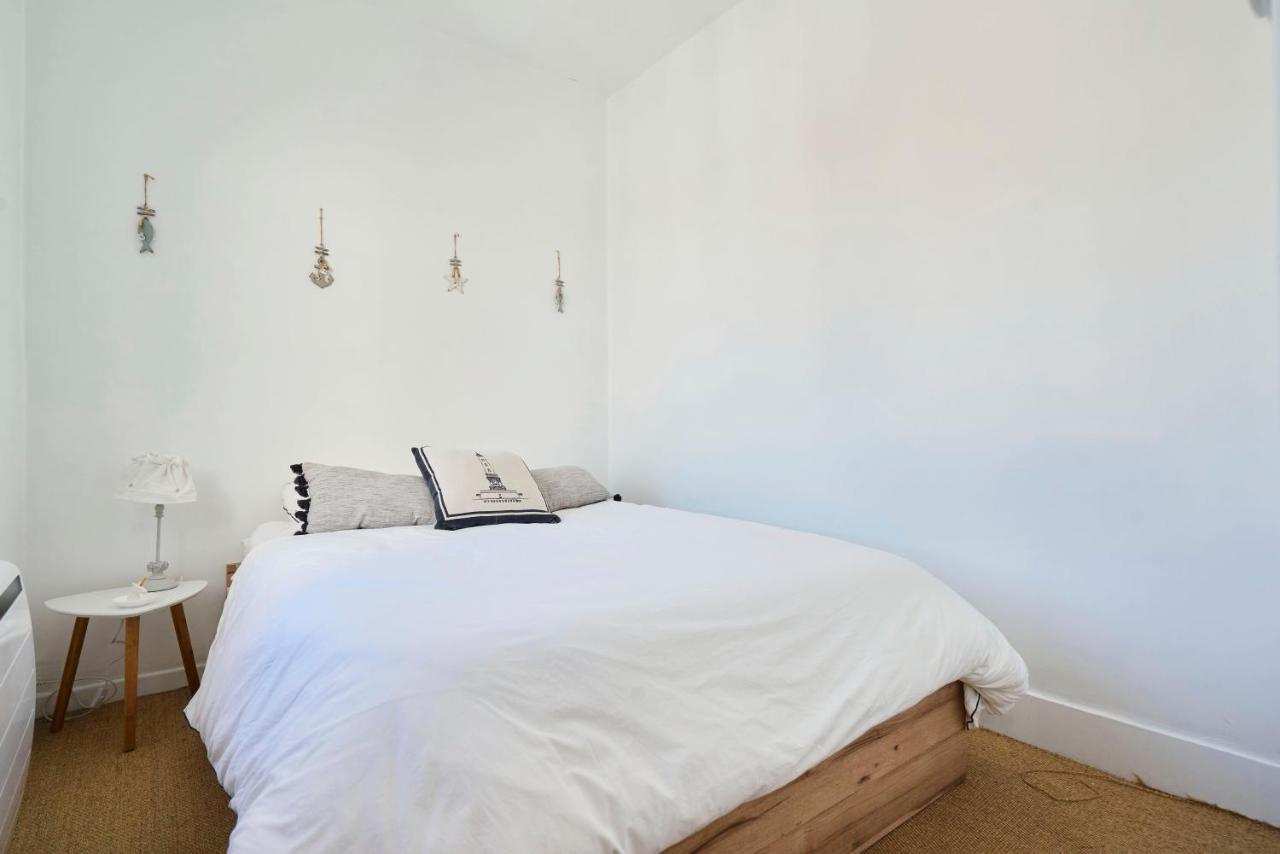 Apartment Superbe Appartement, Balcon Vue Mer, 3 Chambres!